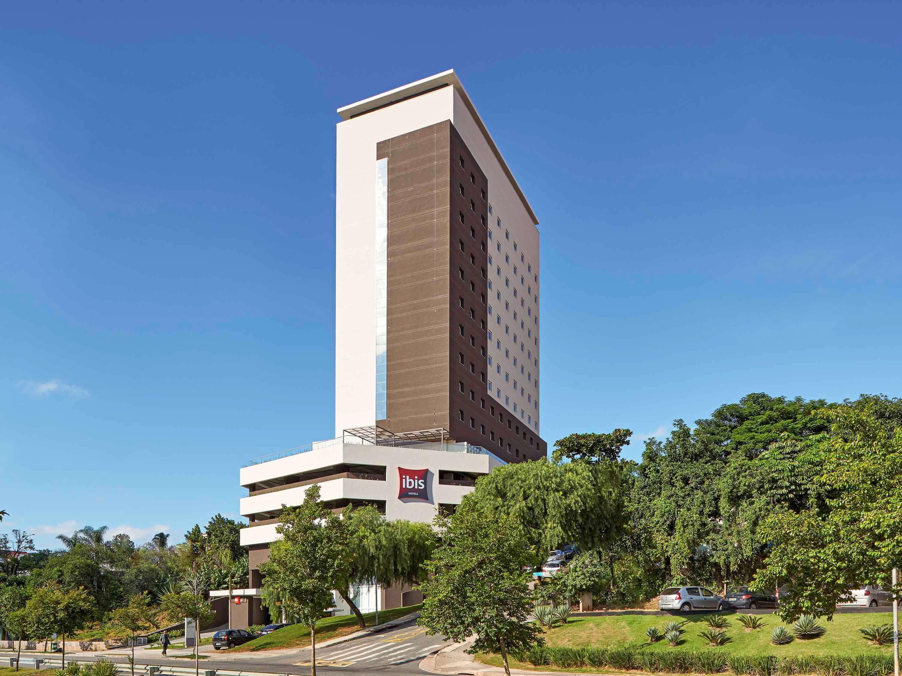 Hotel Ibis Jundiai Shopping Esterno foto